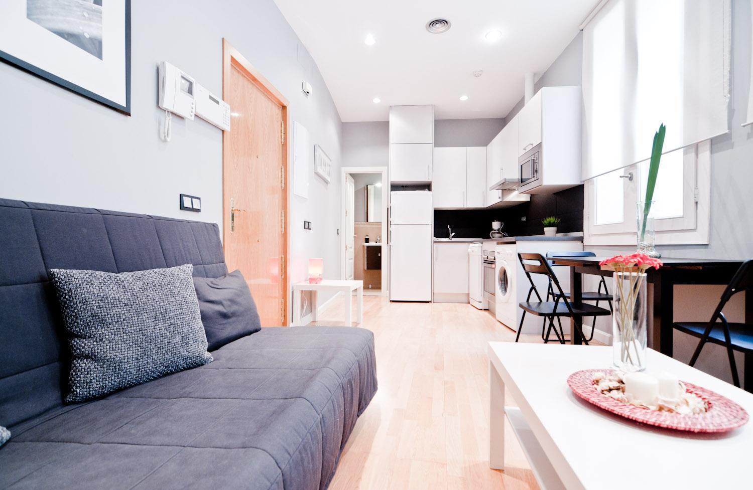 Cozy Apartment In Central 마드리드 외부 사진